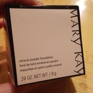 IVORY 0.5 Mary Kay Mineral Powder Foundation